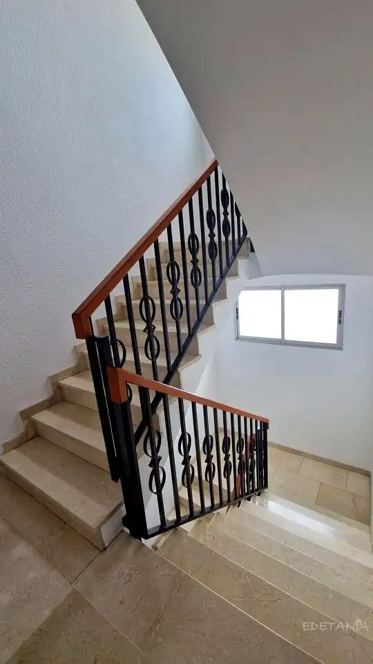 Piso en venta en Alfara del Patriarca con Aire acondicionado, Trastero y Amueblado