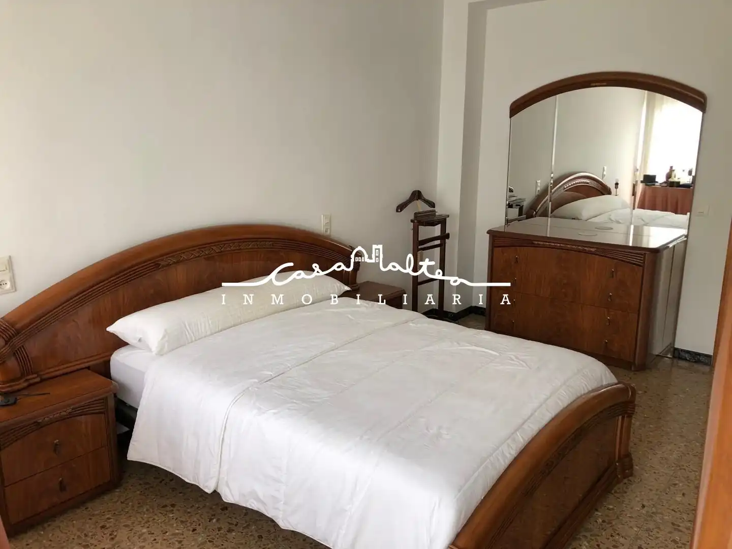 Schlafzimmer von Wohnung zur Miete in Altea mit Heizung, Möbliert und Balkon