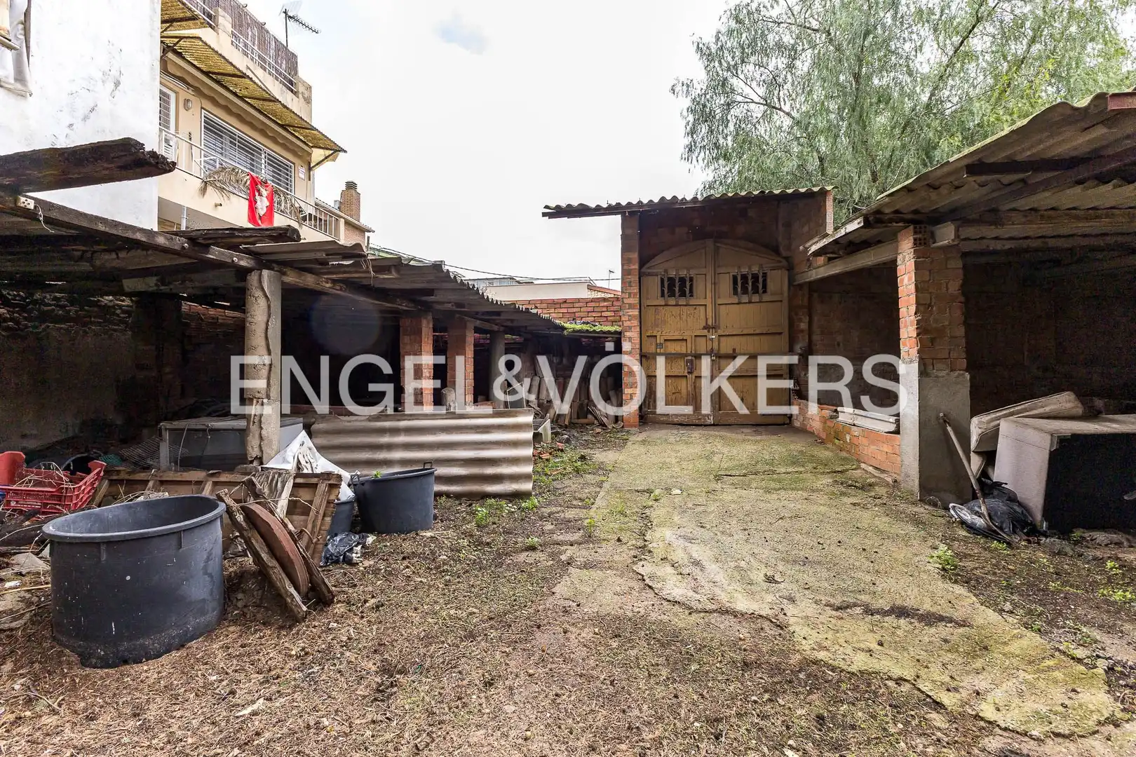Exterior view of Houses for sale in Sant Vicenç Dels Horts  with Heating and Private garden
