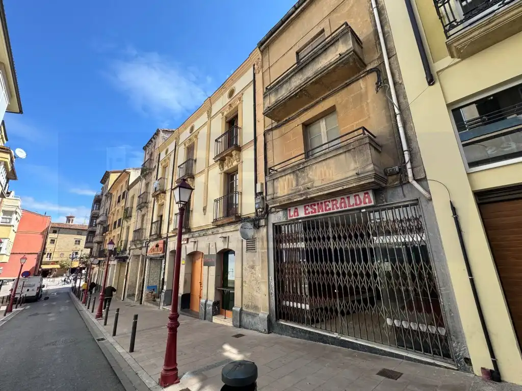 Altres en venda a Calle Arrabal