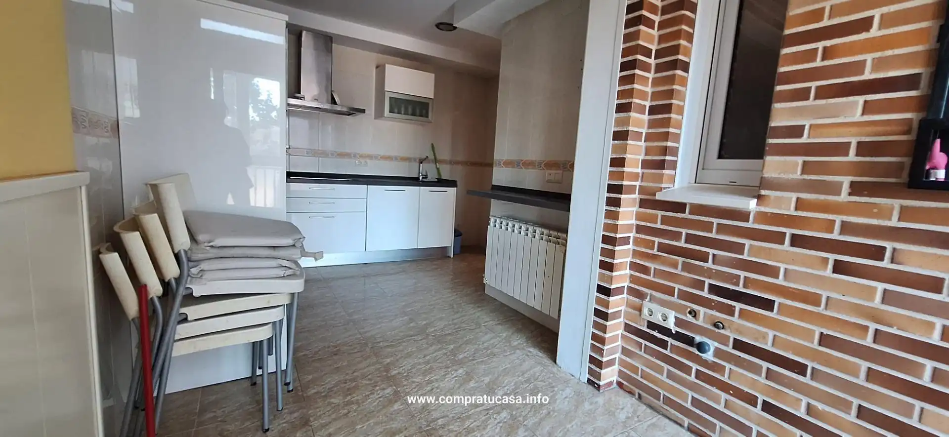 Casa adosada en venta en Calle MISTRAL, Encinillas