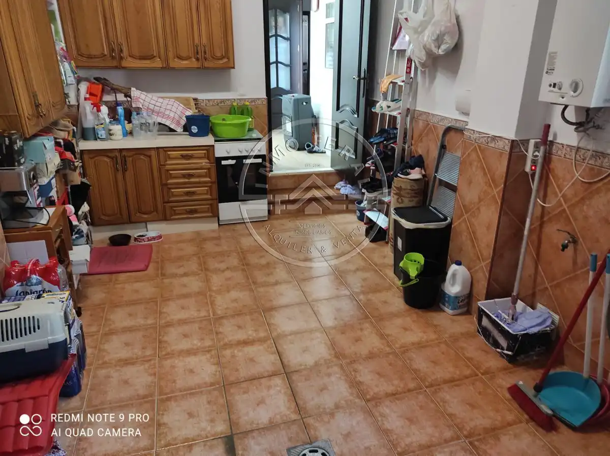 Cuina de Casa adosada en venda en Écija amb Aire condicionat, Calefacció i Terrassa