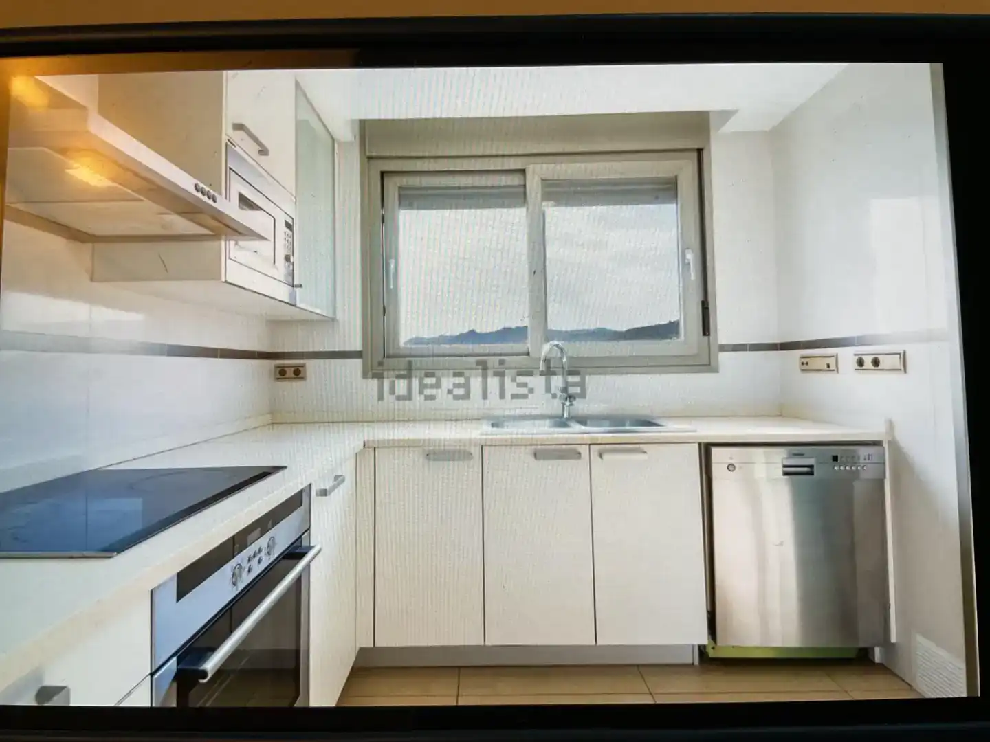 Cuina de Dúplex de lloguer en Oropesa del Mar / Orpesa amb Aire condicionat, Jardí privat i Piscina