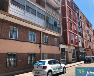 Exterior view of Flat for sale in Valladolid Capital  with Heating, Parquet flooring and Terrace