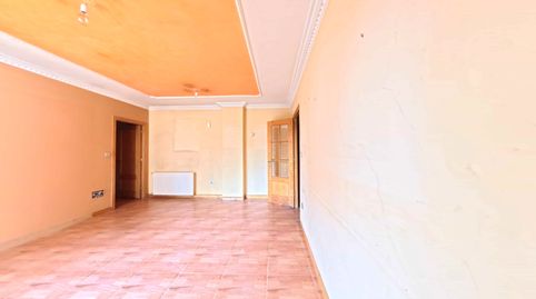 Foto 3 de Piso en venta en Fernando Arce, Nueva Ciudad, Torrelavega