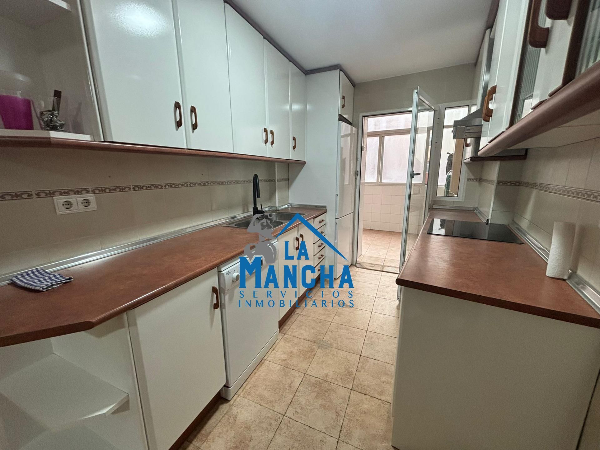 Kitchen of Flat for sale in  Albacete Capital  with Air Conditioner, Heating and Terrace