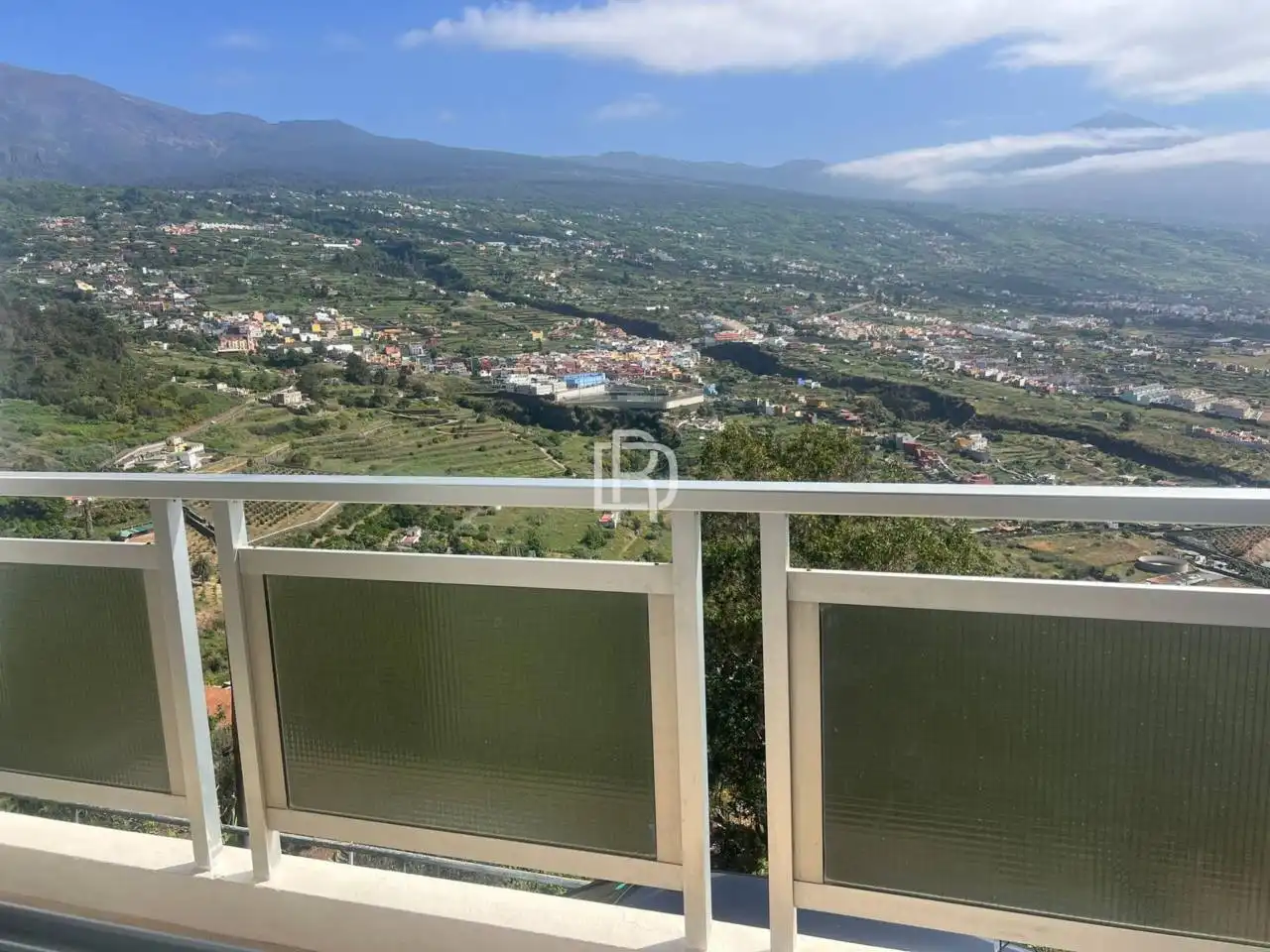 Flat for sale in Calle Dátiles-Pino Alto, Las Cuevas - Los Gómez