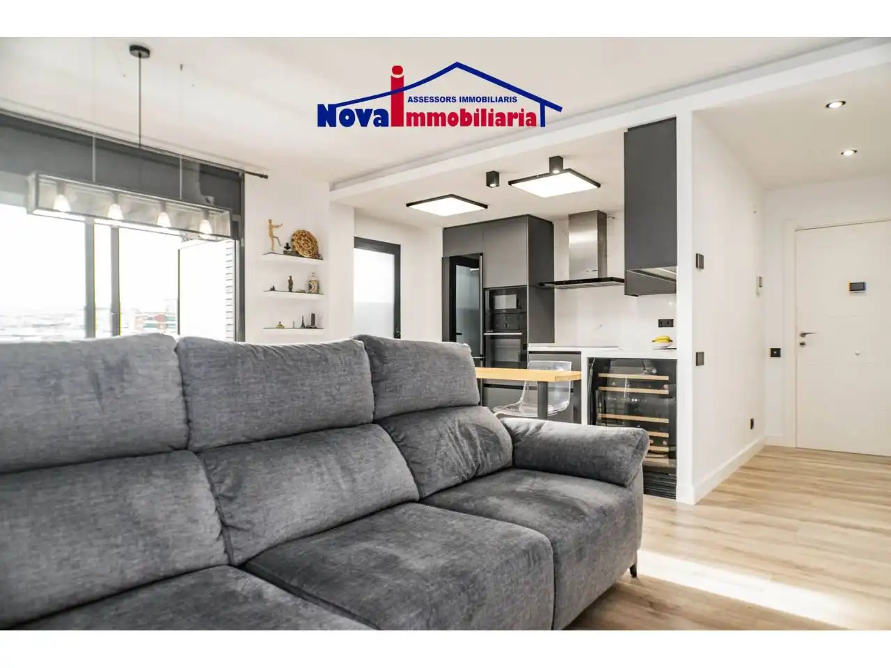 Pis en venda a Avenida Llorenç Puig, Torre-roja-Campreciós