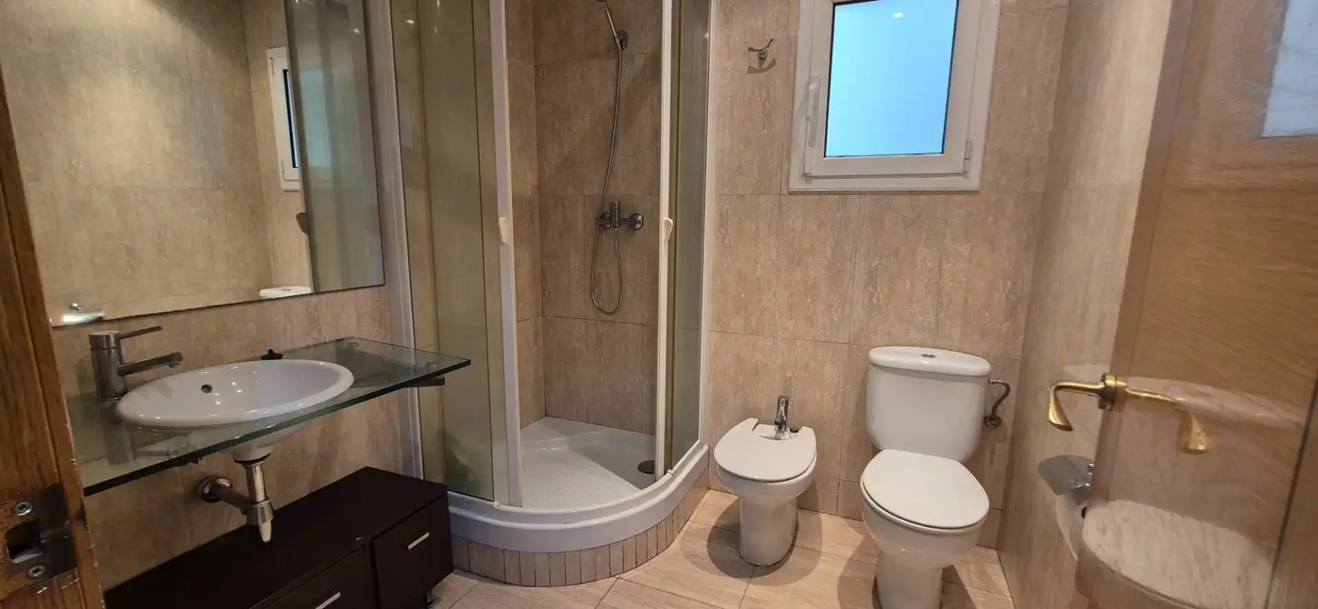 Baño de Piso en venta en Barcelona con Aire acondicionado y Calefacción