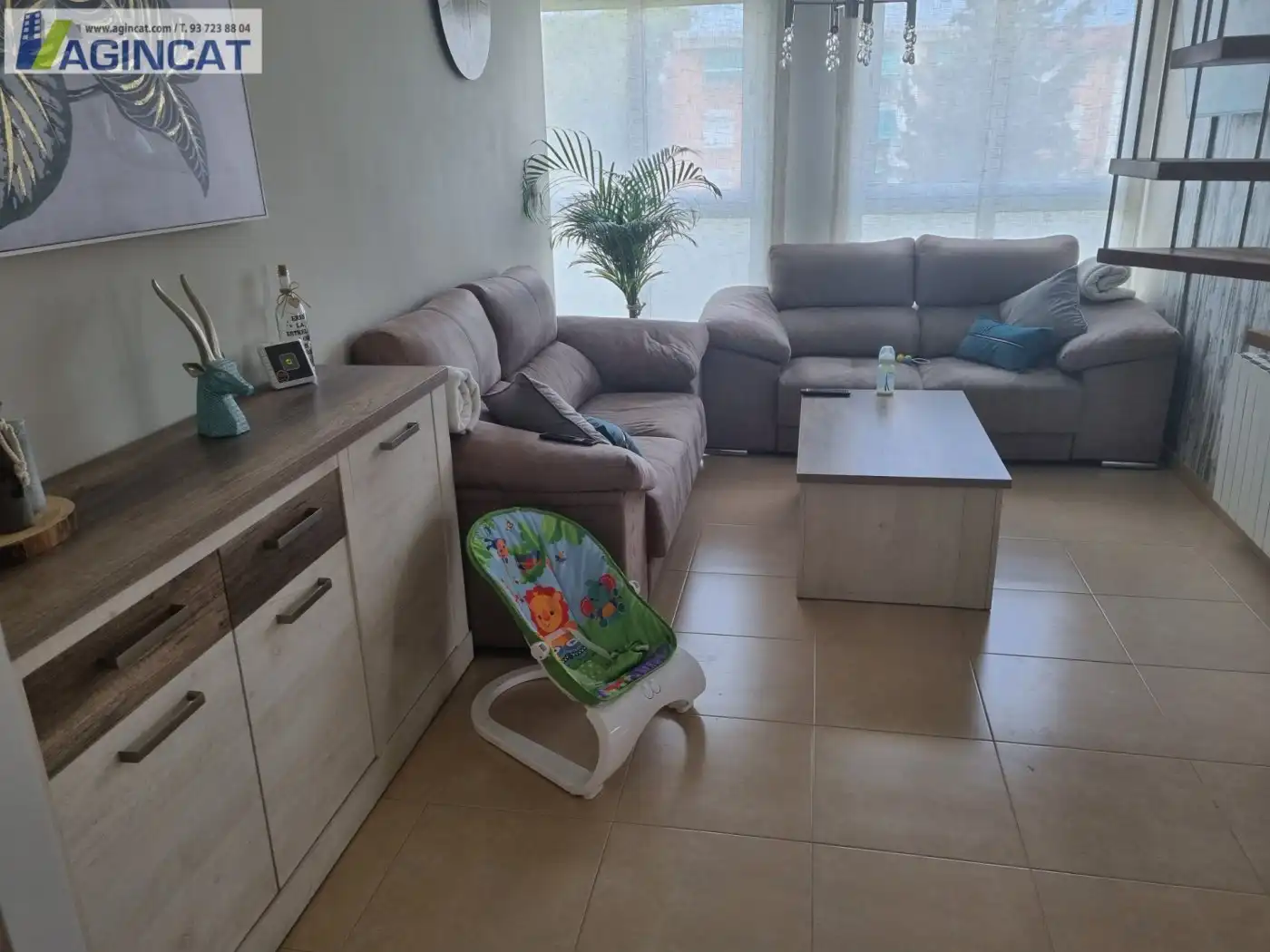 Sala de estar de Ático en venta en Sabadell con Terraza, Amueblado y Alarma