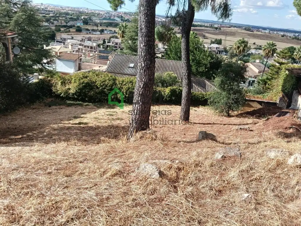 Terreny residencial en venda a Carretera de Sevilla - Los Montitos
