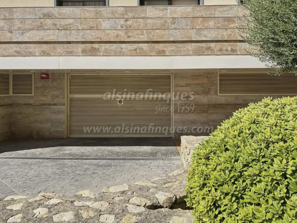 Vista exterior de Ático en venta en Lloret de Mar con Aire acondicionado, Jardín privado y Terraza