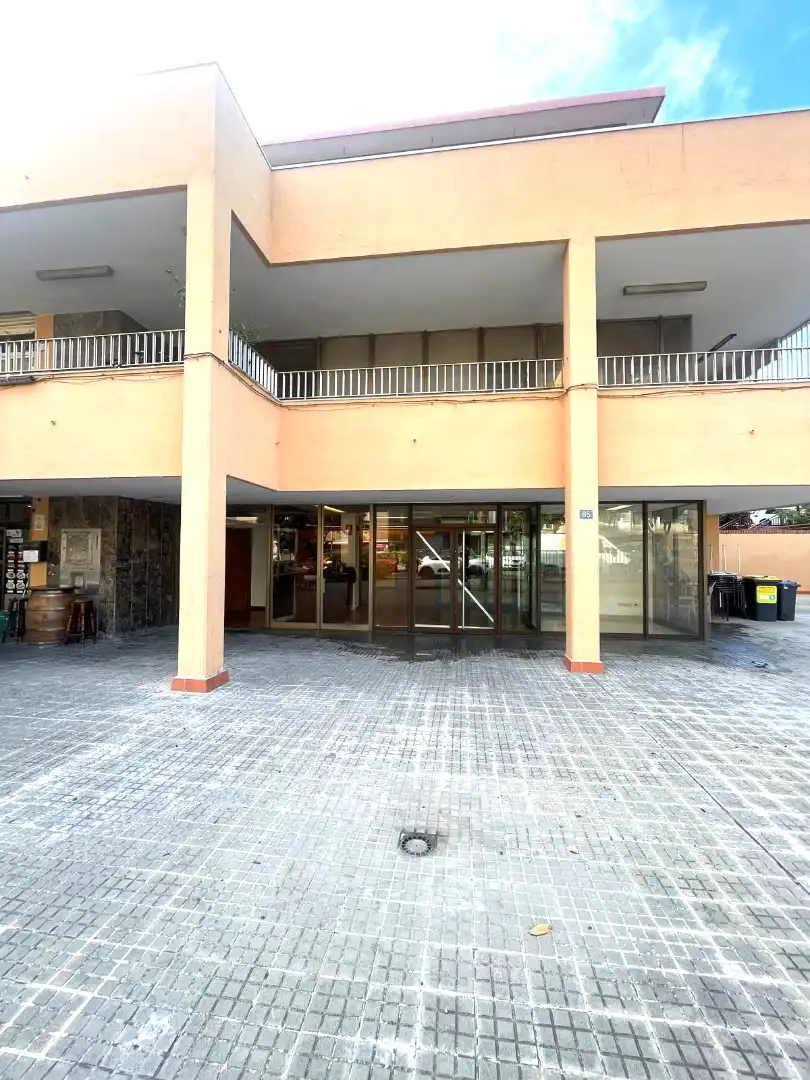 Local comercial en venda a Rambla de Pompeu Fabra