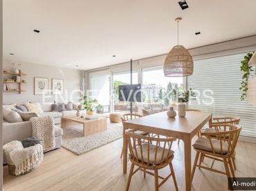Wohnung mit Balkon zum Verkauf in Sarrià - Sant Gervasi