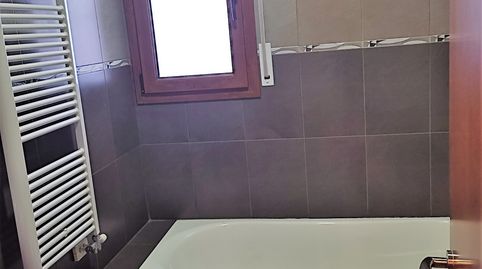 CASA ADOSADA EN VENTA EN MANLLEU, imatge 5