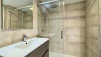 Bathroom of Flat for sale in Cubelles  with Terrace