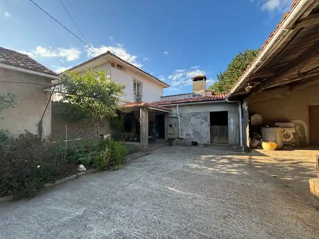 Vista exterior de Finca rústica en venta en Narón con Calefacción, Jardín privado y Amueblado