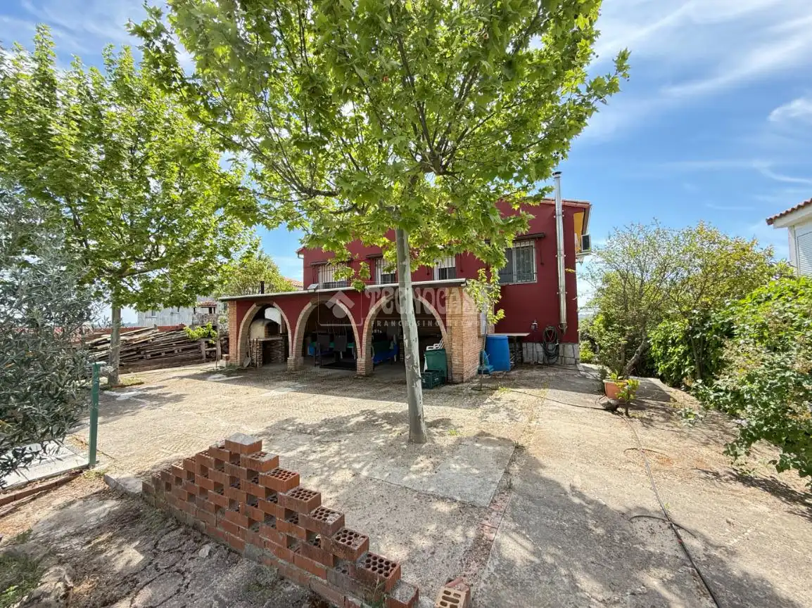 Exterior view of Houses for sale in Cardiel de los Montes  with Air Conditioner and Heating