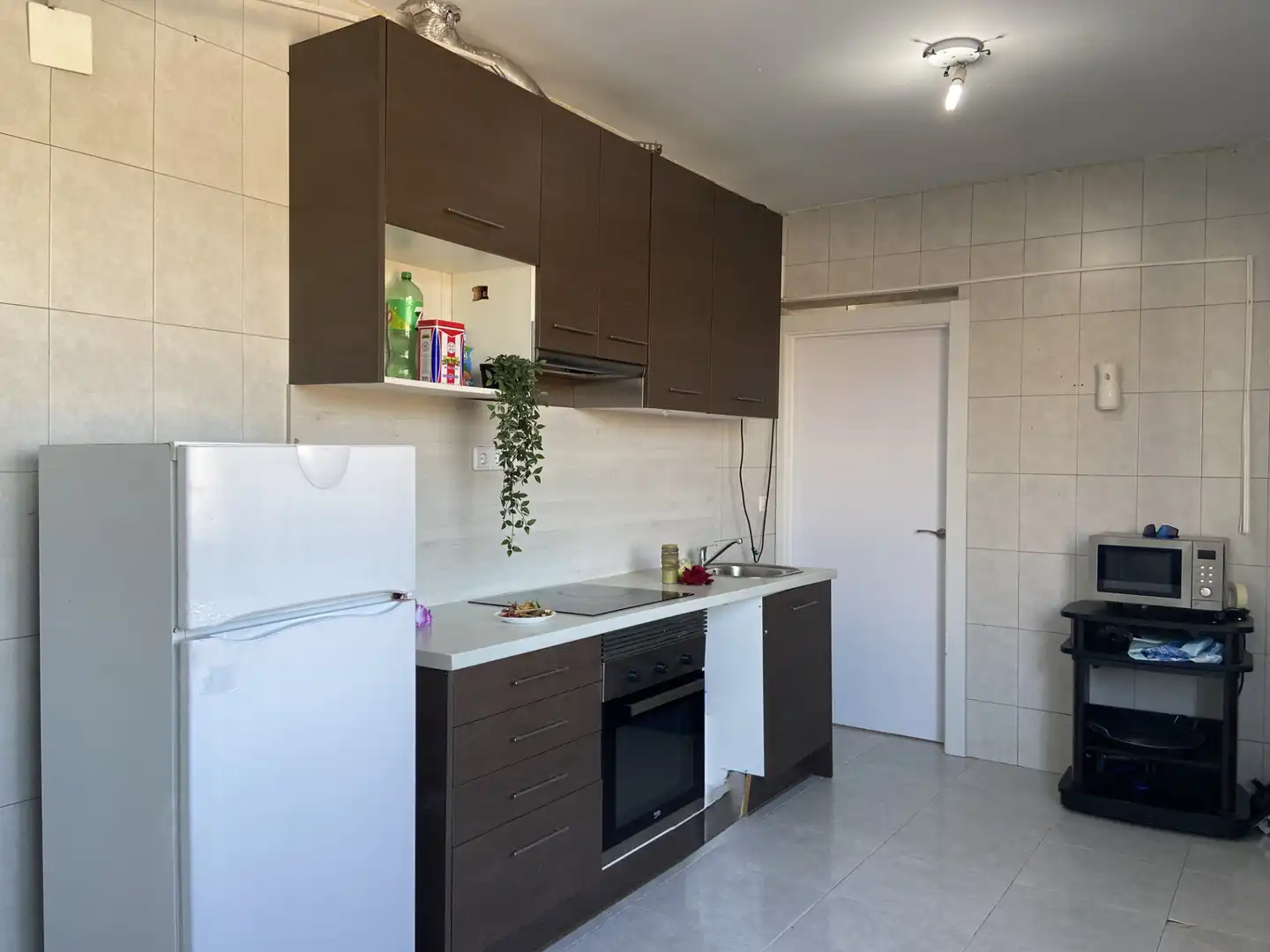 Cocina de Casa o chalet en venta en Rubí con Jardín privado, Piscina y Amueblado