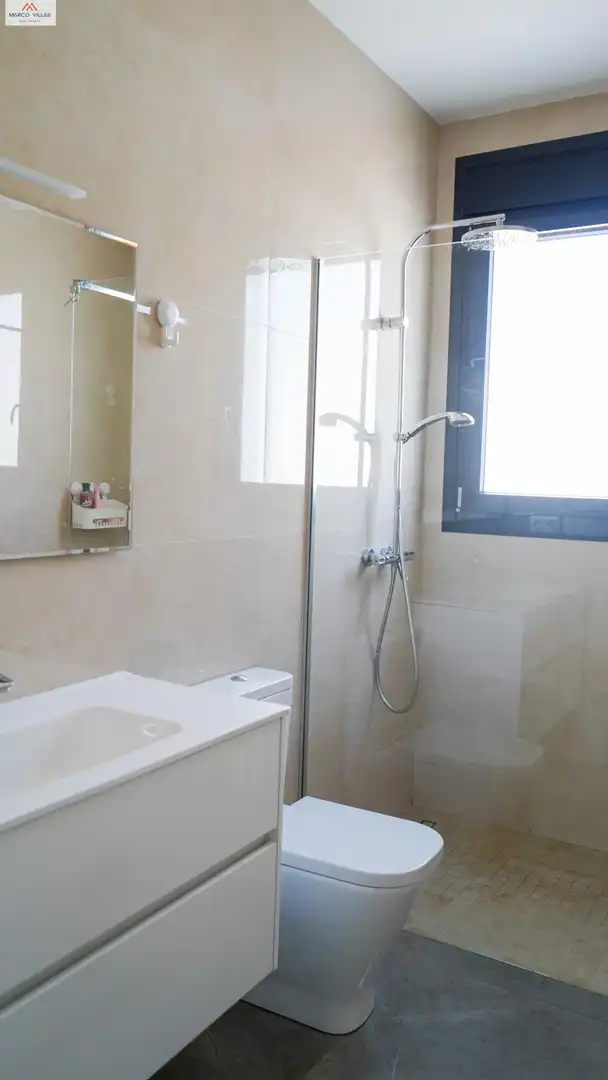 Baño de Casa o chalet en venta en San Fulgencio con Aire acondicionado, Jardín privado y Piscina