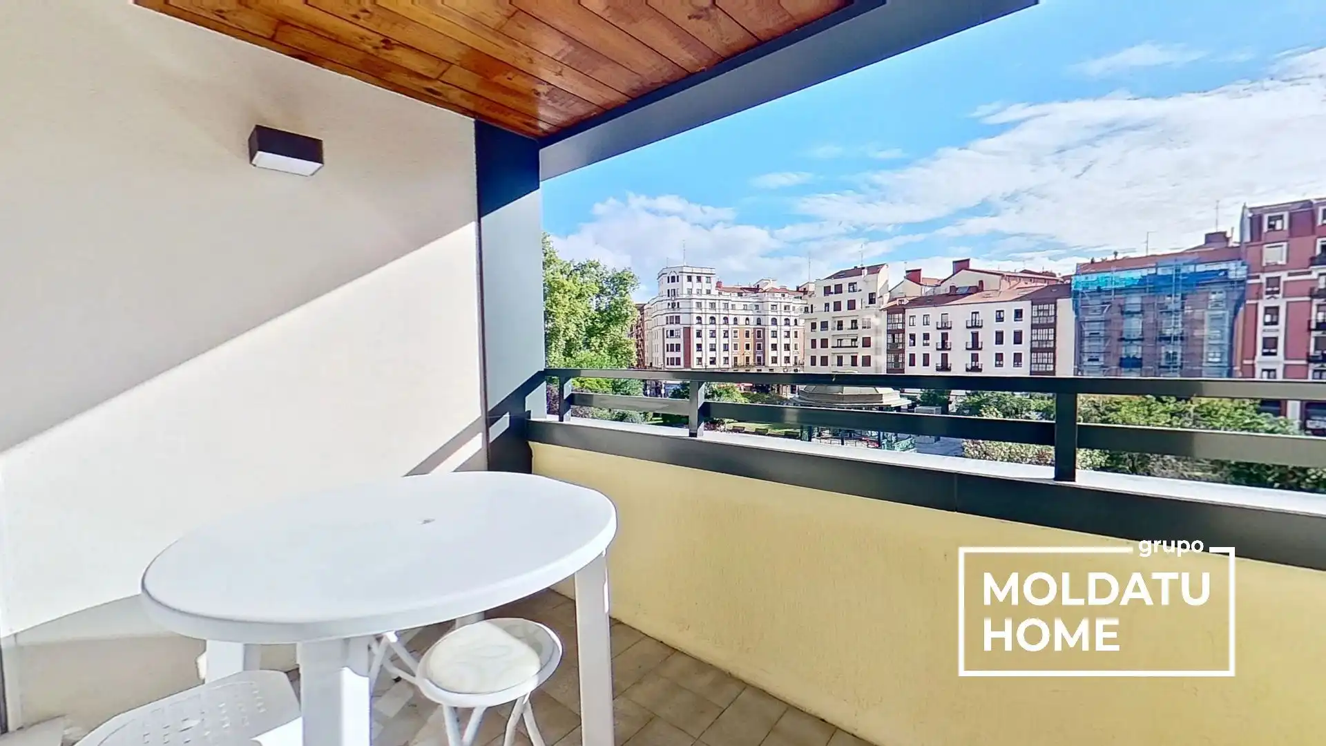 Piso con ascensor en venta en ALMIRANTE ANTONIO GAZTAÑETA, imagen 2