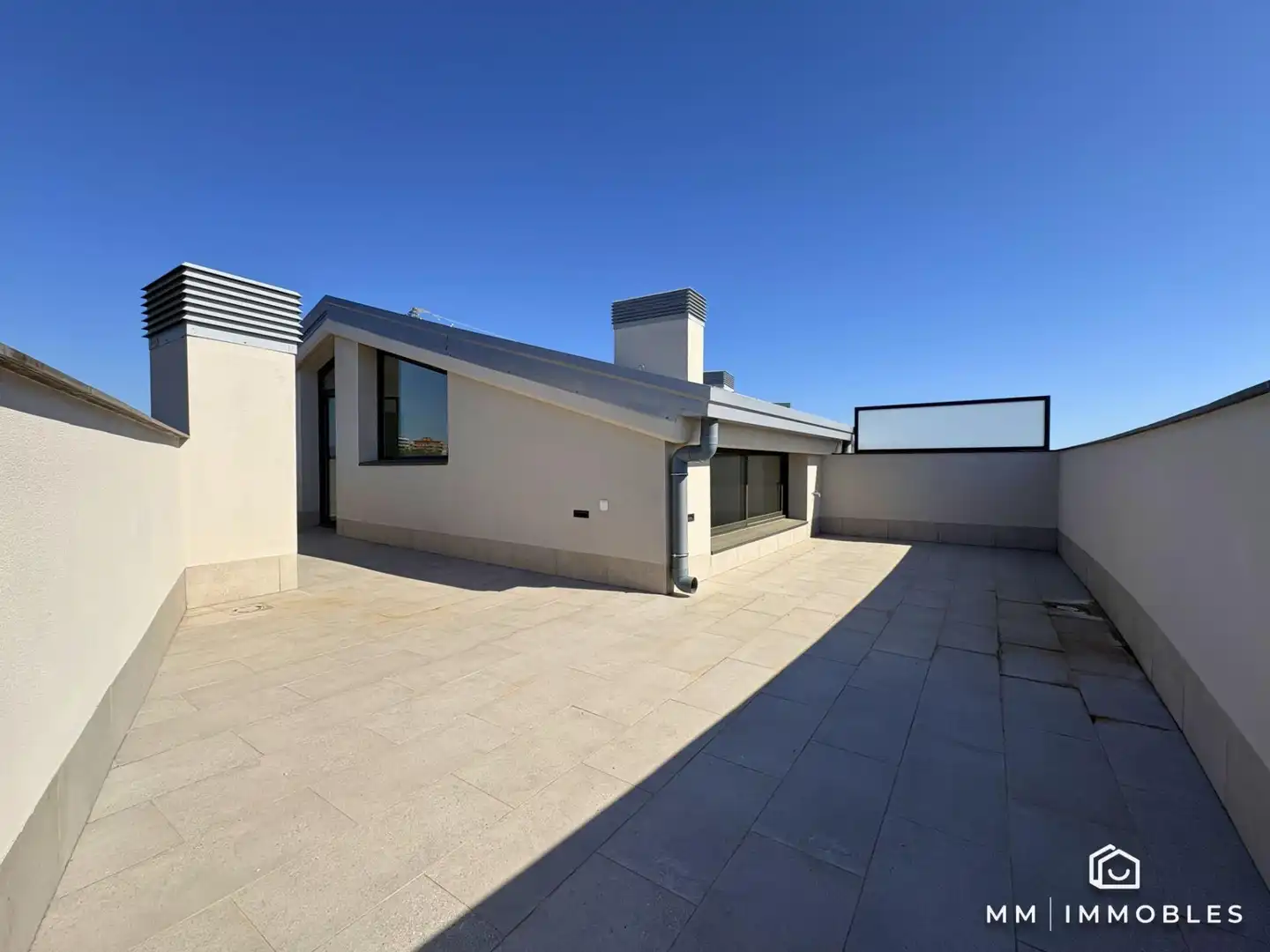 Dúplex amb terrassa en venda a FRANCESC RIBAS 56