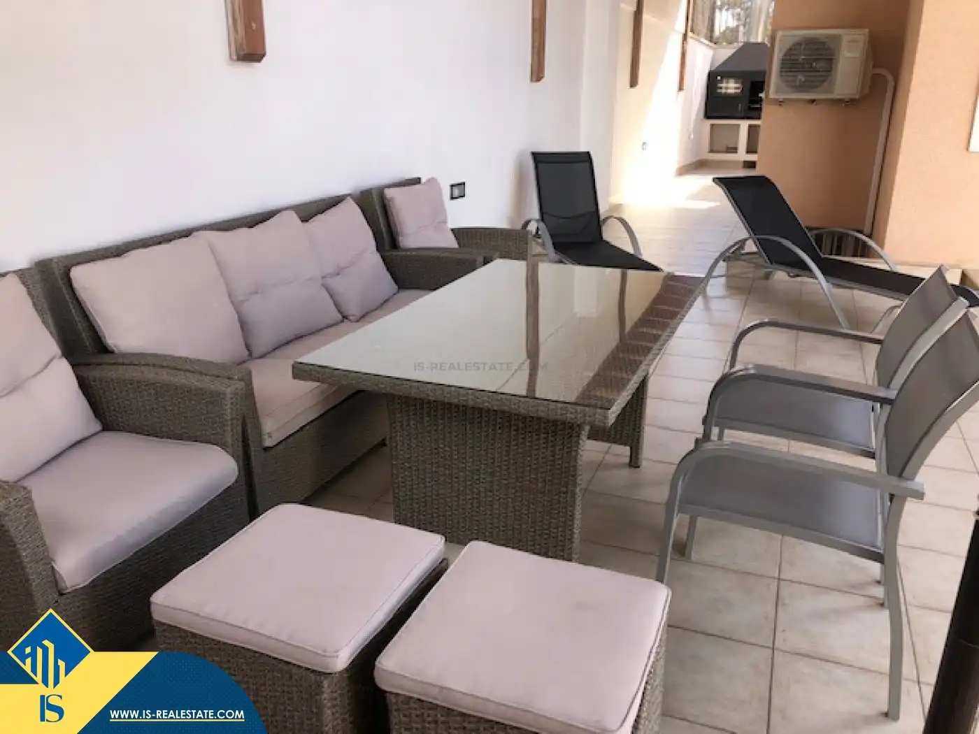 Terrasse von Haus oder Chalet zur Miete in Torrevieja mit Klimaanlage, Terrasse und Schwimmbad