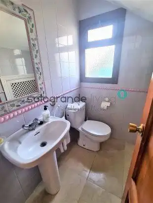 Bathroom of Country homes for sale in Sotogrande  with Heating, Private garden and Swimming Pool
