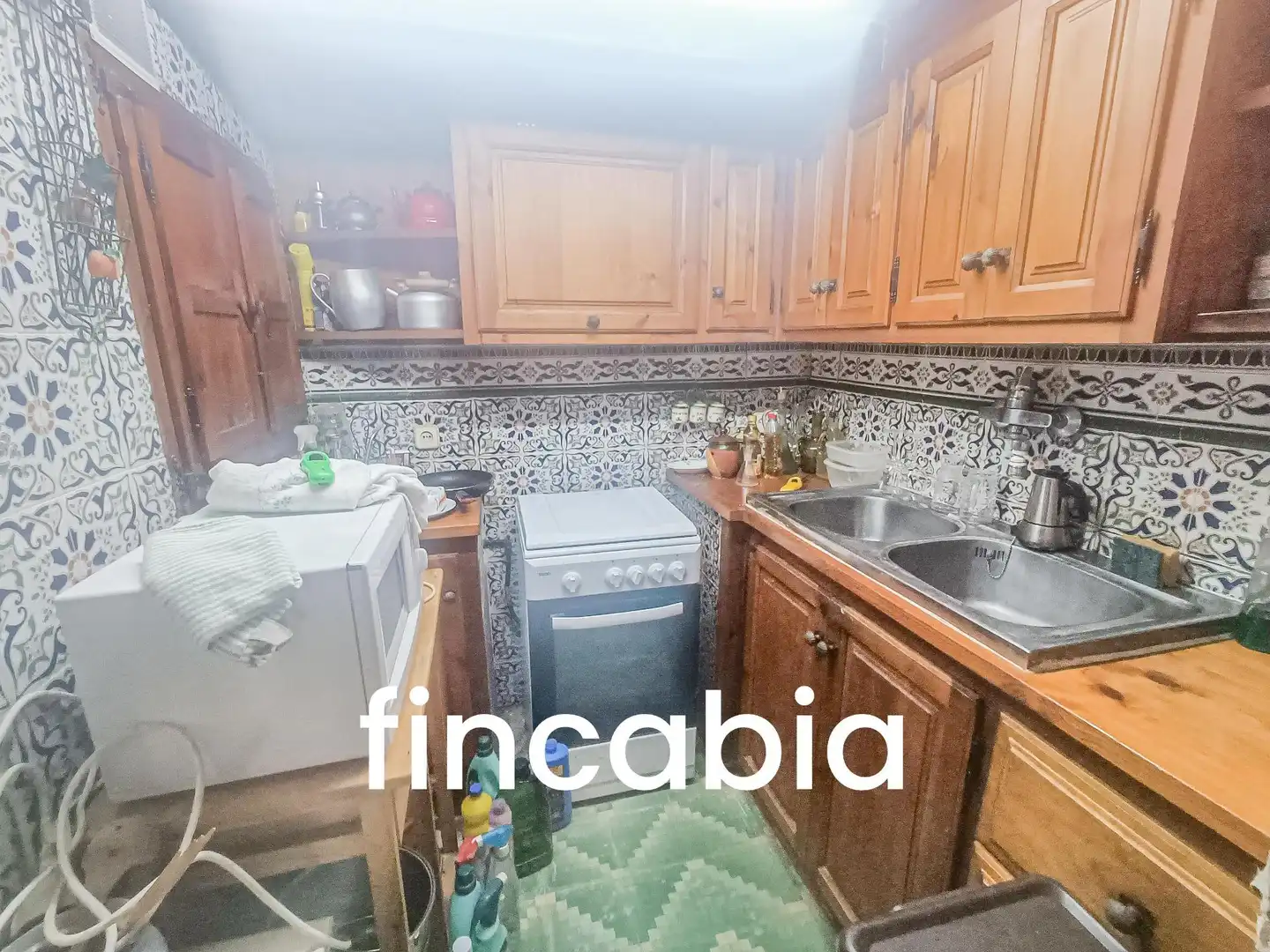 Cuina de Casa o xalet en venda en Riudarenes amb Calefacció, Jardí privat i Terrassa