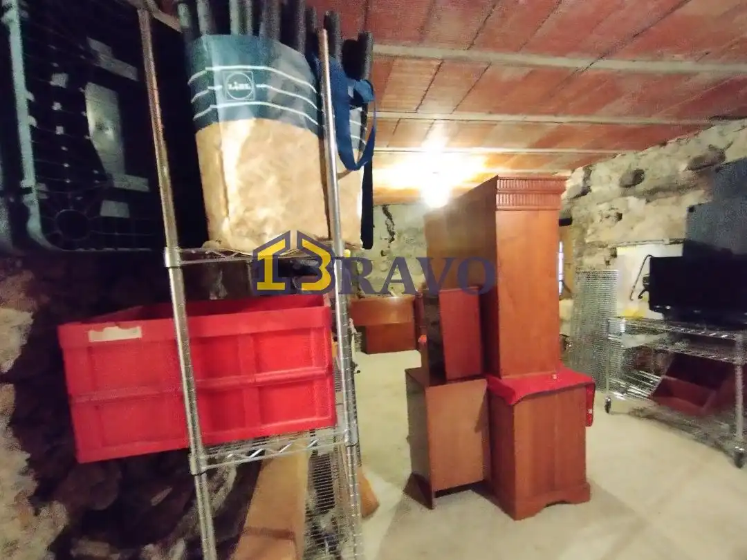 Casa o chalet en venta en Medina de Pomar con Calefacción, Jardín privado y Terraza