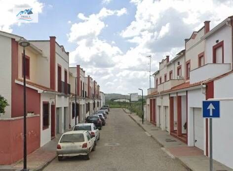 Vista exterior de Casa o xalet en venda en Fregenal de la Sierra amb Balcó