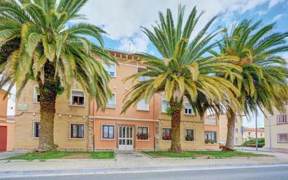 Exterior view of Flat for sale in  Pamplona / Iruña  with Heating and Private garden