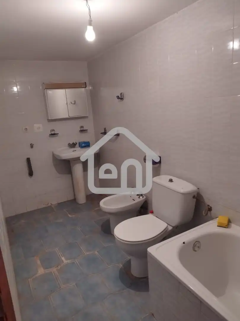 Bathroom of Houses for sale in Requena  with Balcony