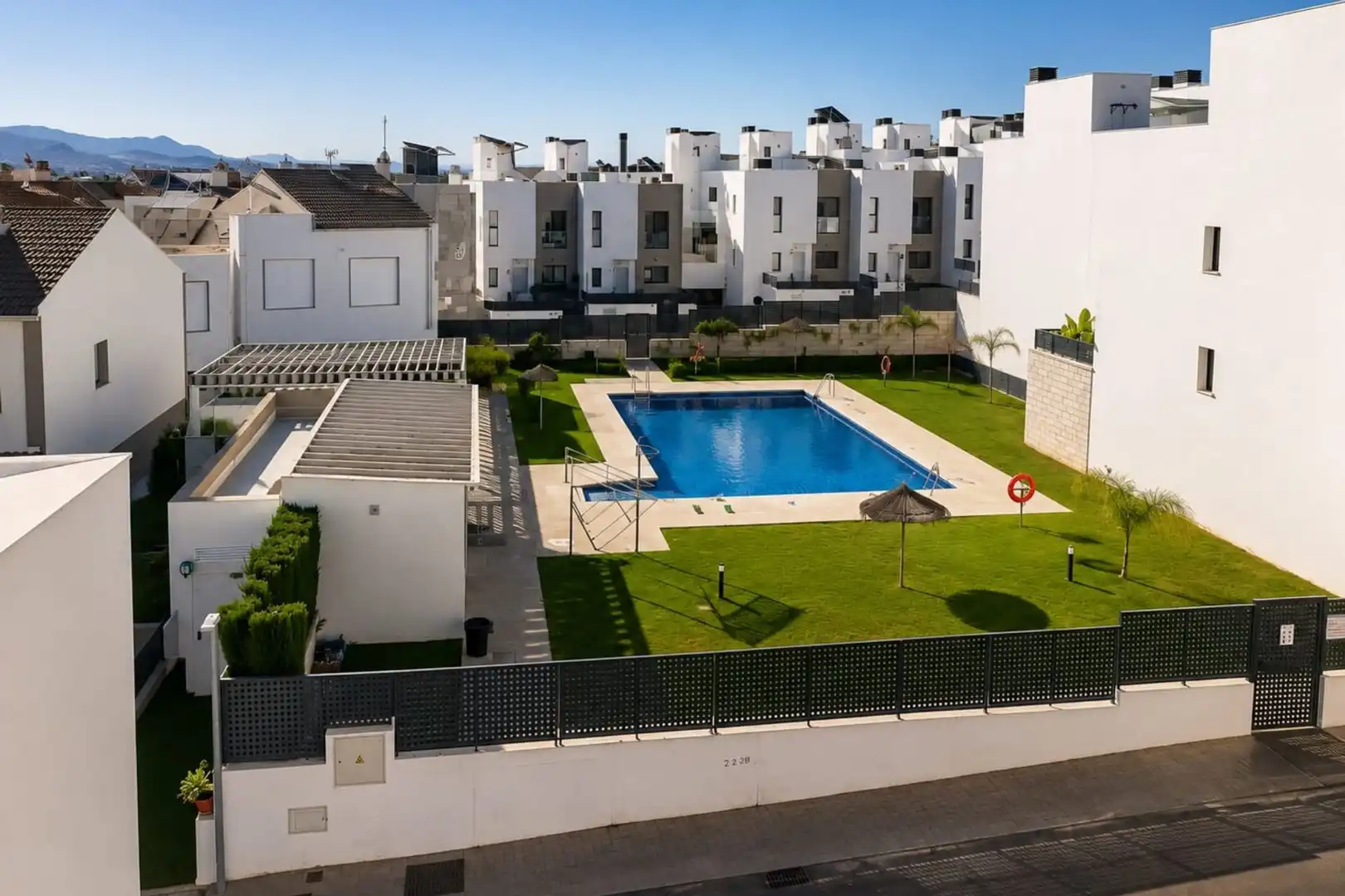 Piscina de Casa adosada en venda en Capellanía - Retamar