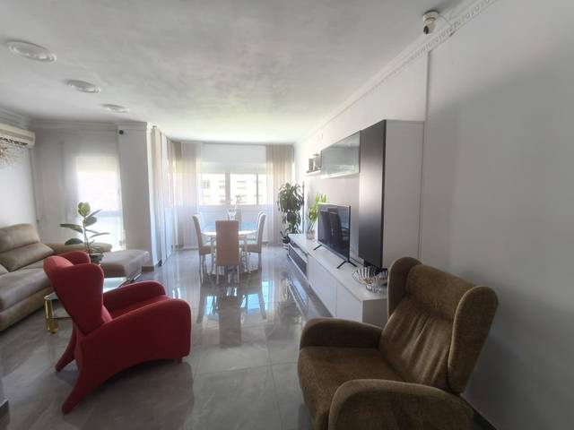 Piso en Venta en de Dalt en La Salut