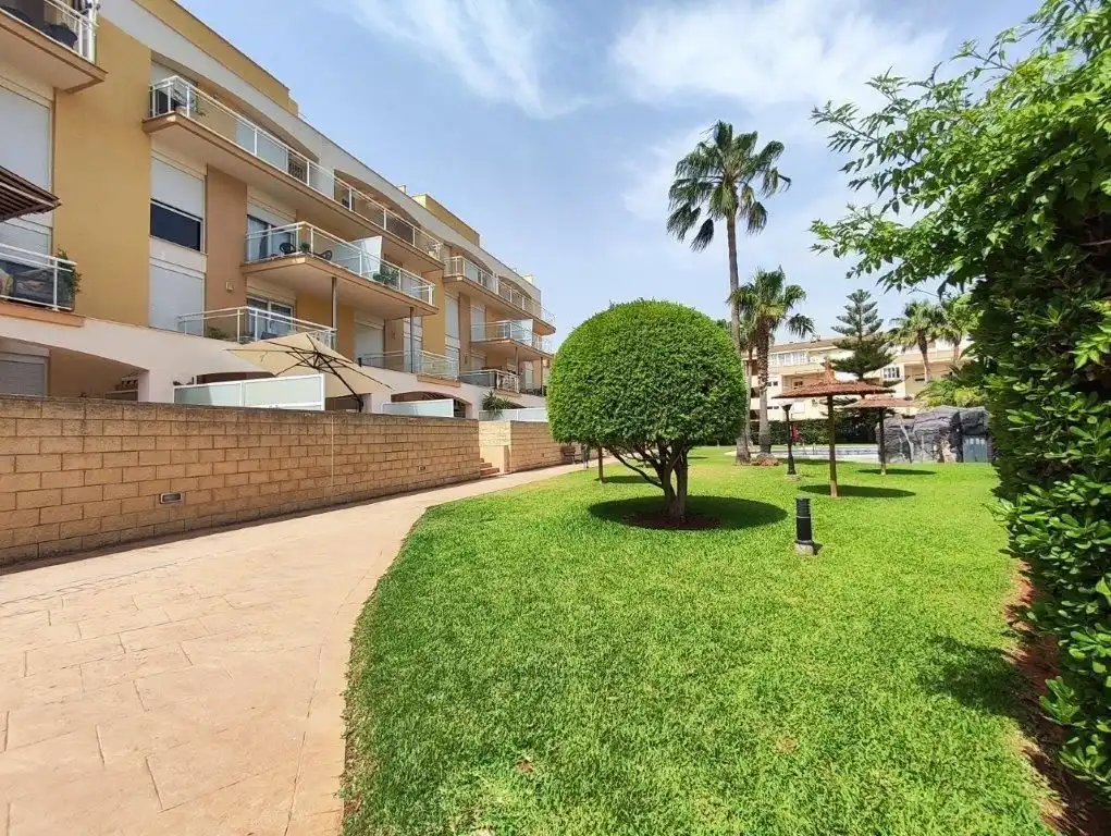Vista exterior de Apartament en venda en Dénia amb Aire condicionat, Calefacció i Terrassa