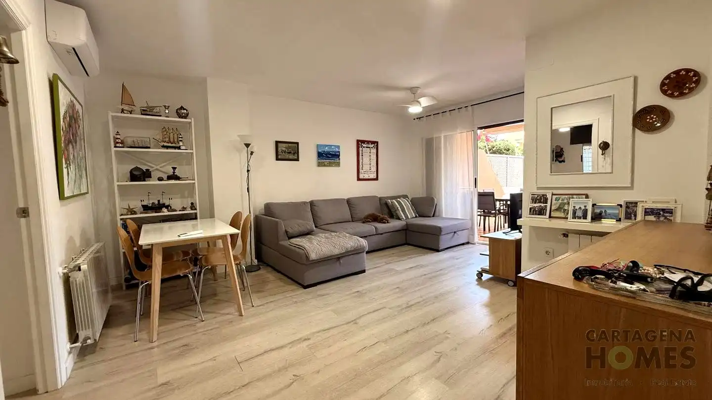Living room of Ground floor for sale in Cartagena  with Air Conditioner, Private garden and Terrace