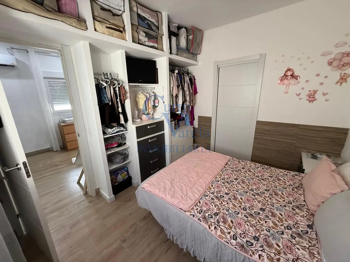 Habitación de Finca rústica en venta en Dos Hermanas con Aire acondicionado, Calefacción y Trastero