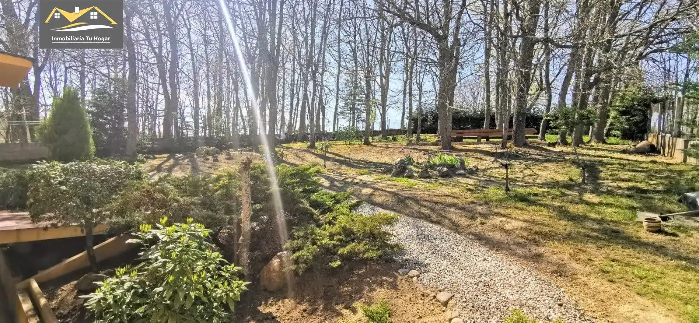 Casa o chalet en venta en A Pobra de Trives  con Calefacción, Terraza y Trastero
