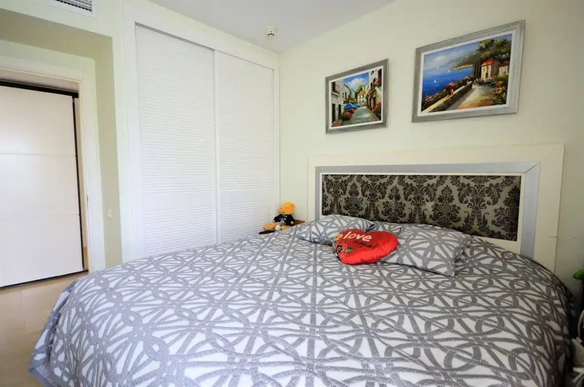 Ático con terraza en venta en Selwo, imagen 17