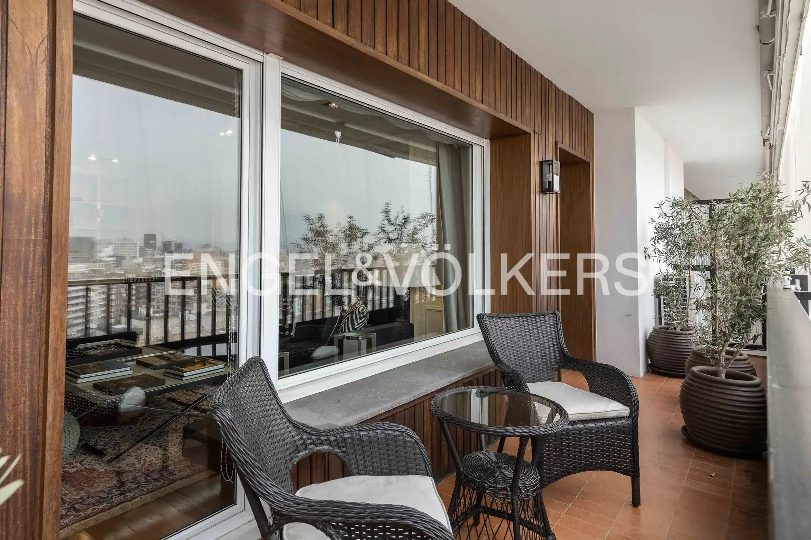 Balcony of Flat for rent in Barcelona  with Air Conditioner, Heating and Parquet flooring