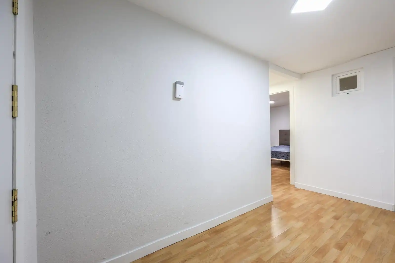 Piso en venta en Madrid con Calefacción y Amueblado