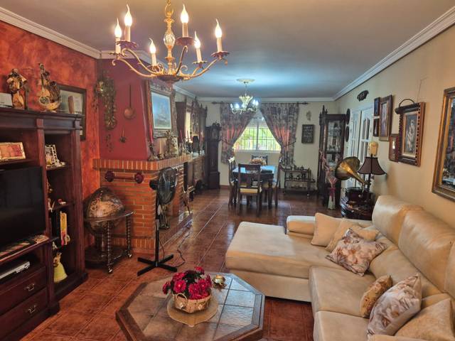 Casa adosada en Venta en Calle la Cruz en Talavera la Nueva