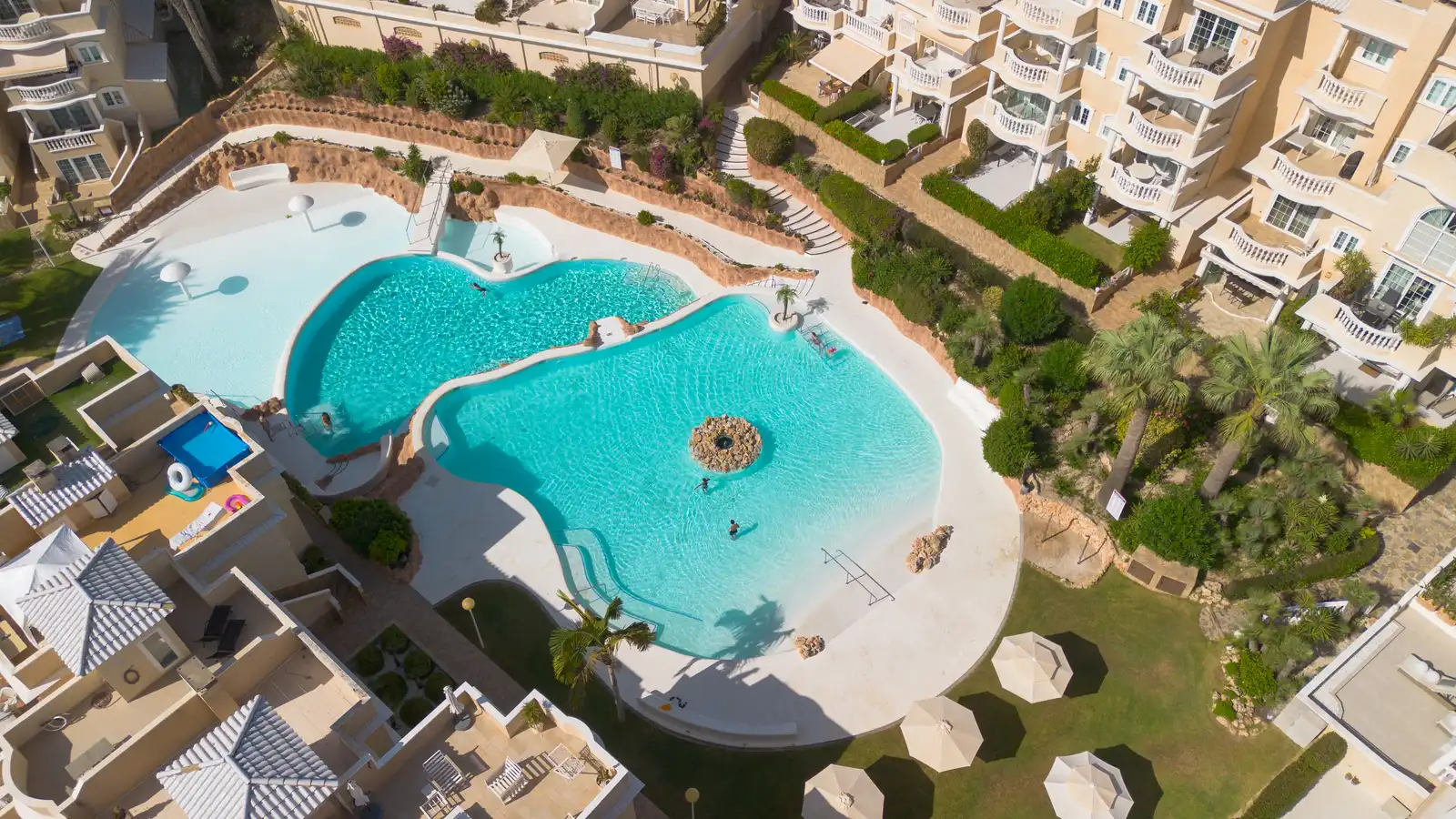 Piscina de Apartament en venda en Guardamar del Segura amb Terrassa, Traster i Piscina