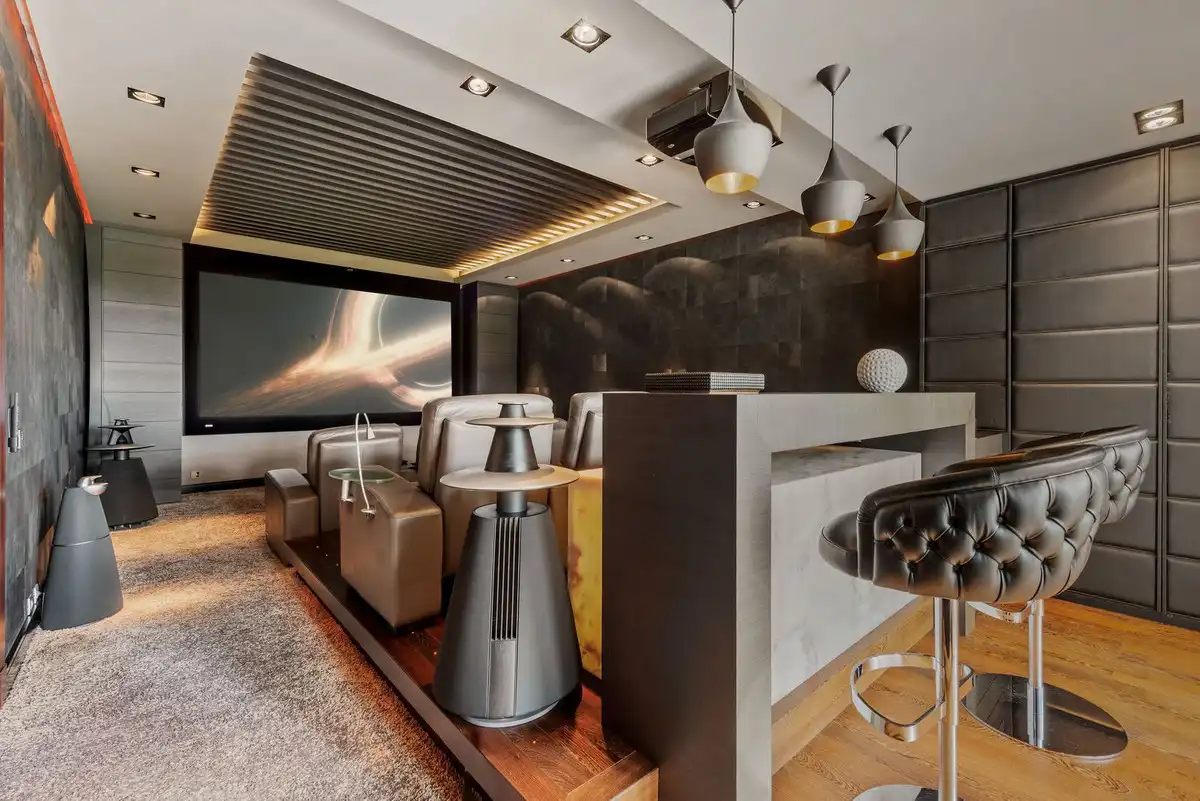 Wohnzimmer von Haus oder Chalet zum Verkauf in Benahavís mit Klimaanlage, Privatgarten und Terrasse