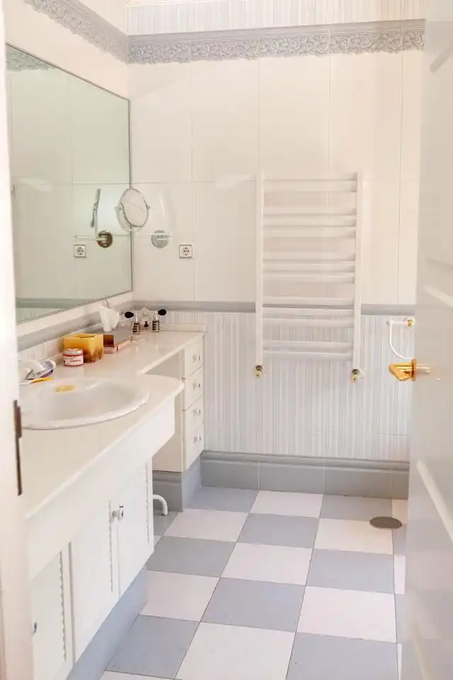 Baño de Piso en venta en Elche / Elx con Aire acondicionado, Calefacción y Parquet