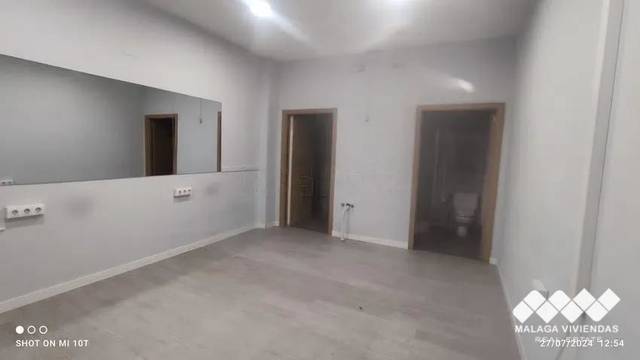 Local comercial en Venta en De La Nogalera en El Bajondillo