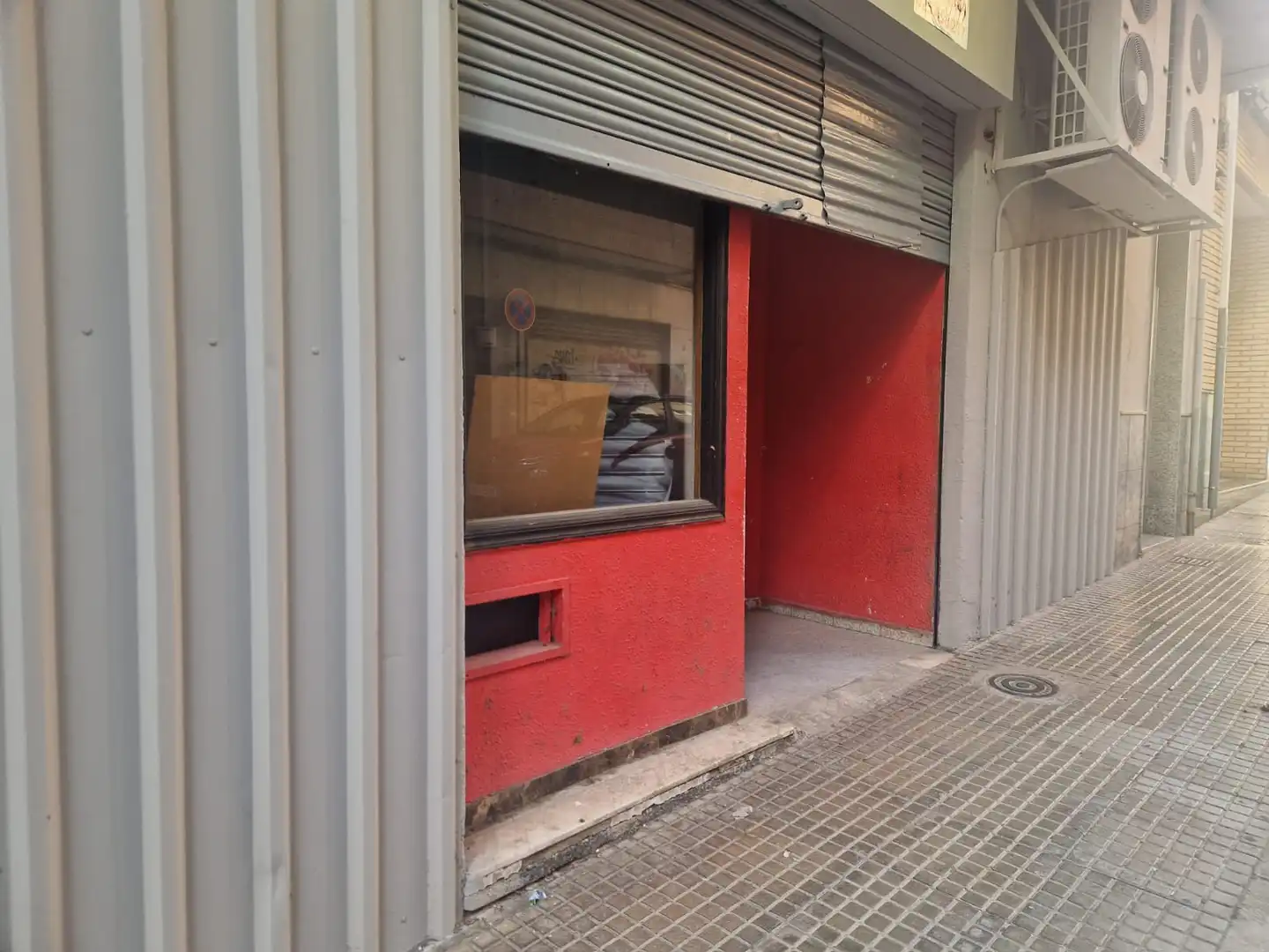 Local en venda en Villena amb Aire condicionat i Moblat