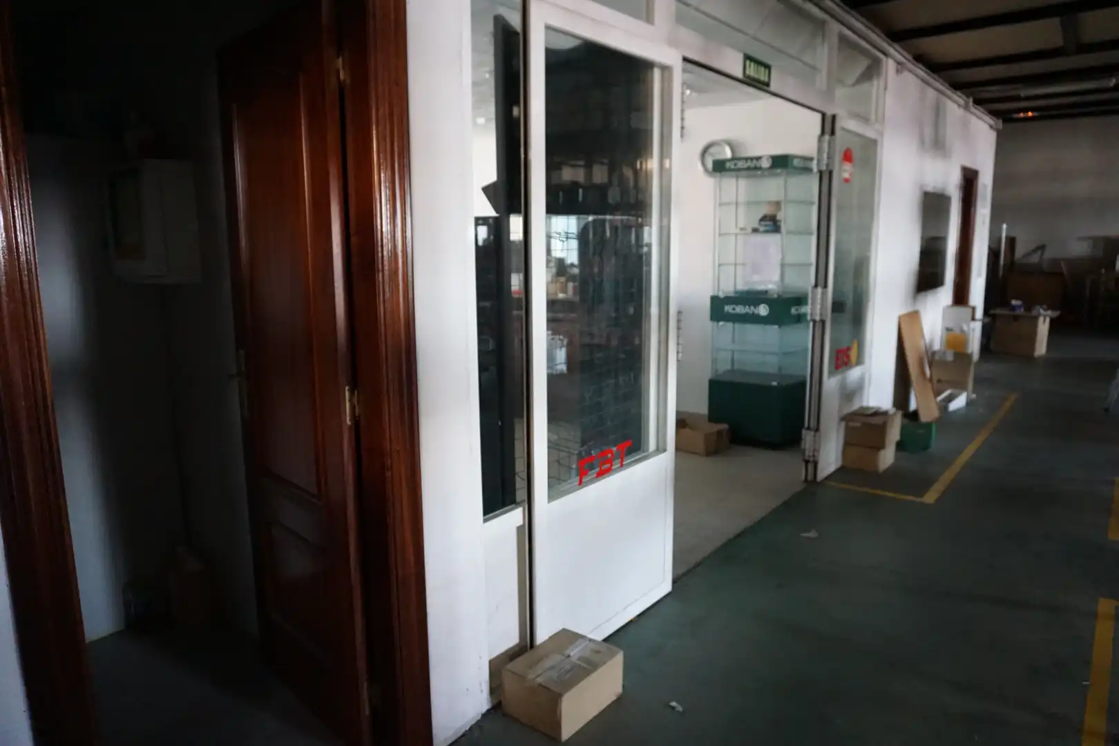 Nau industrial en venda en Ávila amb Alarma