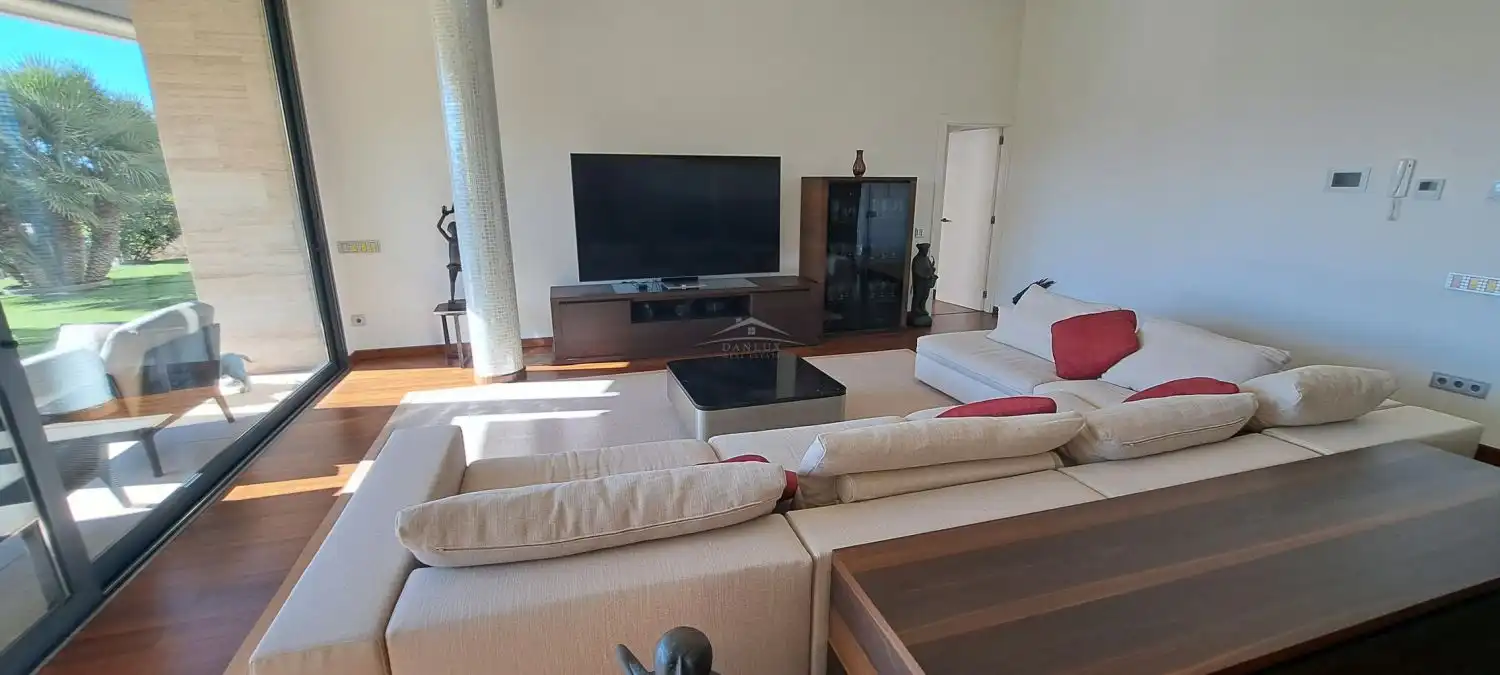 Casa o xalet en venda a AQUARIO, Santa María de Llorell